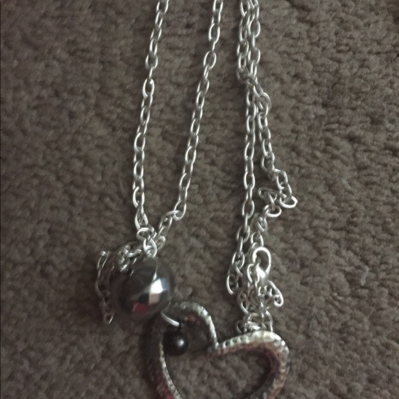 Bundle - Picture 3 of 4